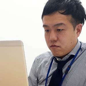 提案事例_提案営業活動を定例で全社共有。
過去の提案事例を活用して次の機会獲得につなげる